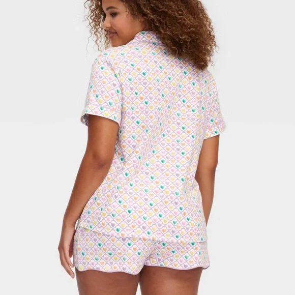 Roller Rabbit Store Exclusive Geo Hearts Shorts Pajama Set